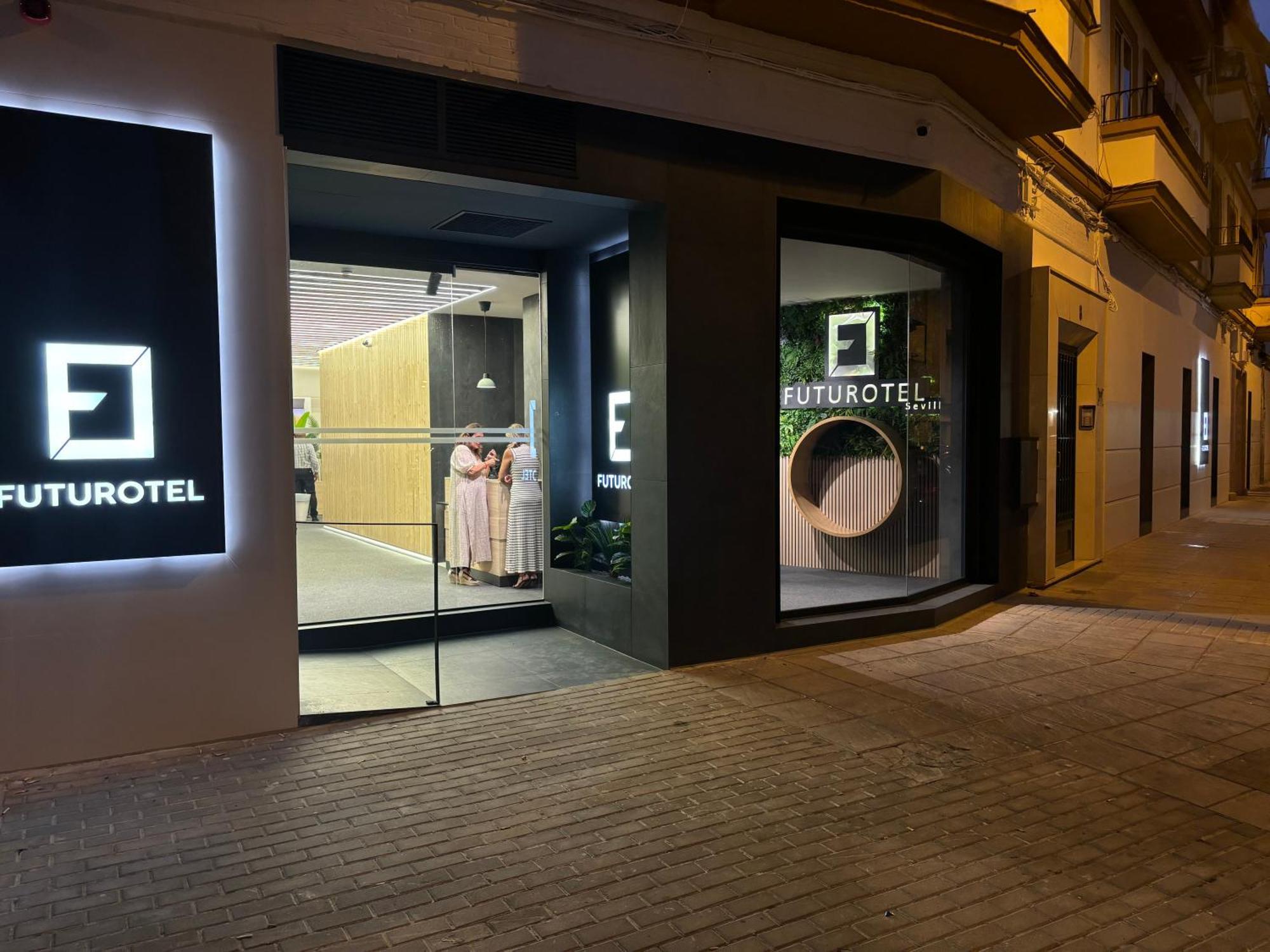 Futurotel Sevilla Exterior photo